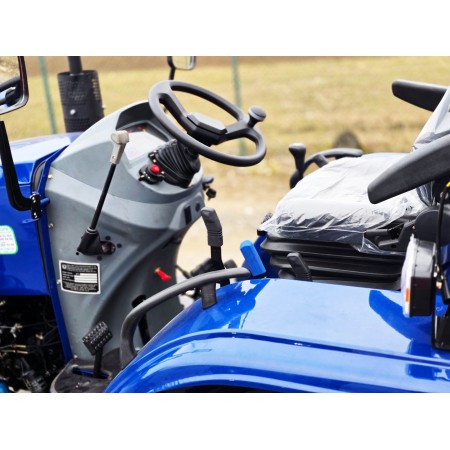 Трактор ДТЗ 5354НРХ оновлений, 35 к.с, широкі шини, рівна підлога, реверс